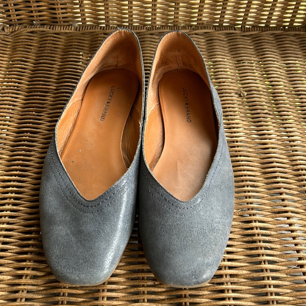 Lucky brand flats size 8.5 blue
